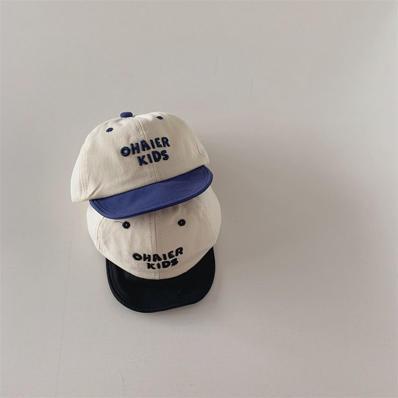 2023. gada pavasaris, jauni bērni, izbraukuma cepure zēniem, modes raibs burts, mīksta saules cepure ar malām maziem zēniem, kokvilnas cepure ar smaili