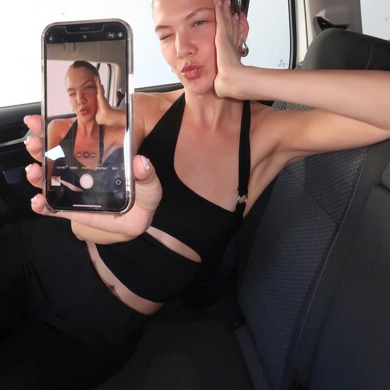 Κρυπτογραφικά ακανόνιστα κοψίματα καυτά σέξι μπλουζάκια με σάλτσα χωρίς πλάτη Κομψά καλοκαιρινά Y2K Slim Tanks Top Cropped Chic Streetwear