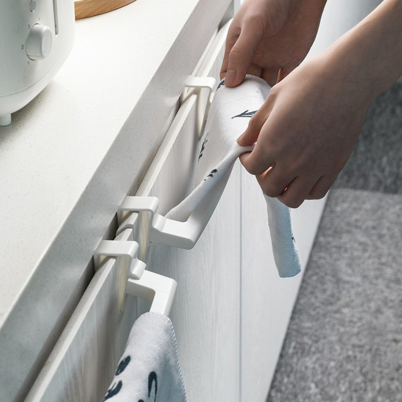 Clip-On Χωρίς ίχνος θήκης για πετσέτες Ράφι πετσετών πολυλειτουργικό ντουλάπι κουζίνας Τύπος κλιπ πόρτας Ράφι κρεμαστή ράφι Αξεσουάρ μπάνιου