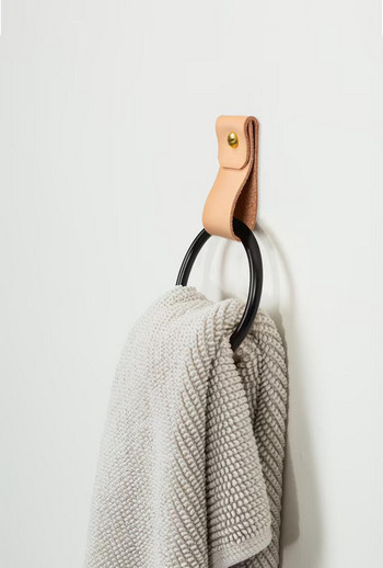 Απλή δερμάτινη κρεμάστρα για πετσέτες μπάνιου κρεμάστρα τοίχου λουράκι ώμου πετσέτα γάντζος διακόσμηση μπάνιου ορειχάλκινο δαχτυλίδι για πετσέτες Nordic home