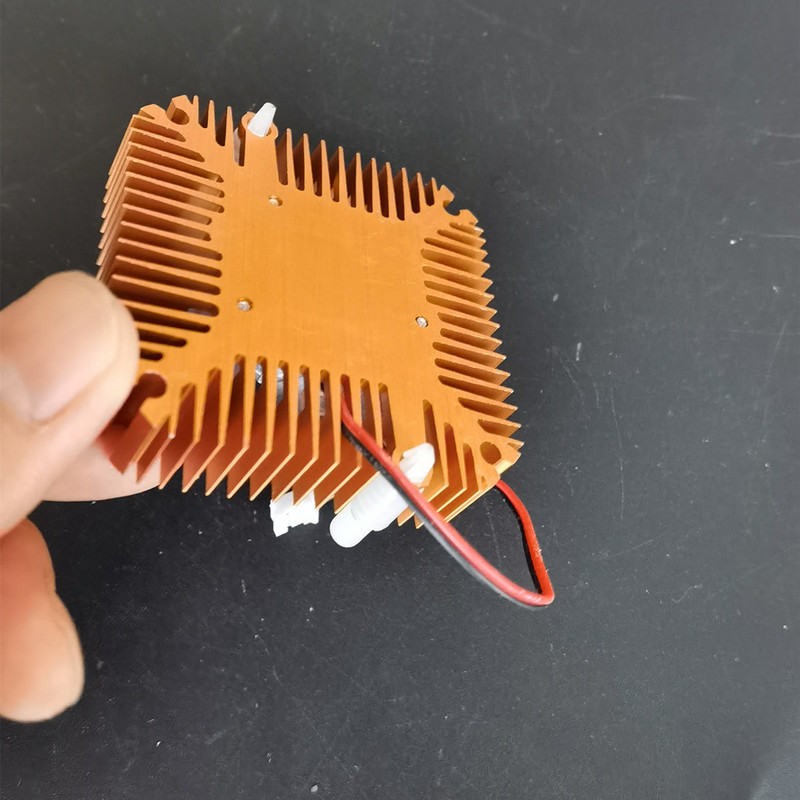5W 10W suure võimsusega LED-jahutusradiaator alumiiniumist ventilaatoriga jahutusega 5W/10W Led 12V jaoks