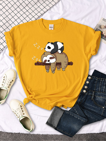 Panda Liing On A Sloth Printed Woman T-shirt με στρογγυλή λαιμόκοψη Νέα μπλουζάκια ταιριαστά μπλουζάκια oversized κοντομάνικα γυναικεία μπλουζάκια