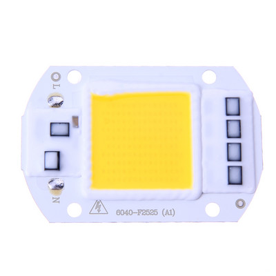 50 W LED-ek reflektorok COB chip 220 V bemenet integrált intelligens IC meghajtó reflektorok gyöngyök COB chip fény