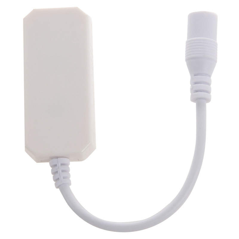 A LED-es WiFi távirányító együttműködik az Alexa/Google Home Voice Control 5050/3528 RGB LED-es szalagos lámpák váltása / fényerőszabályzó / időzítő / Sou rendszerrel