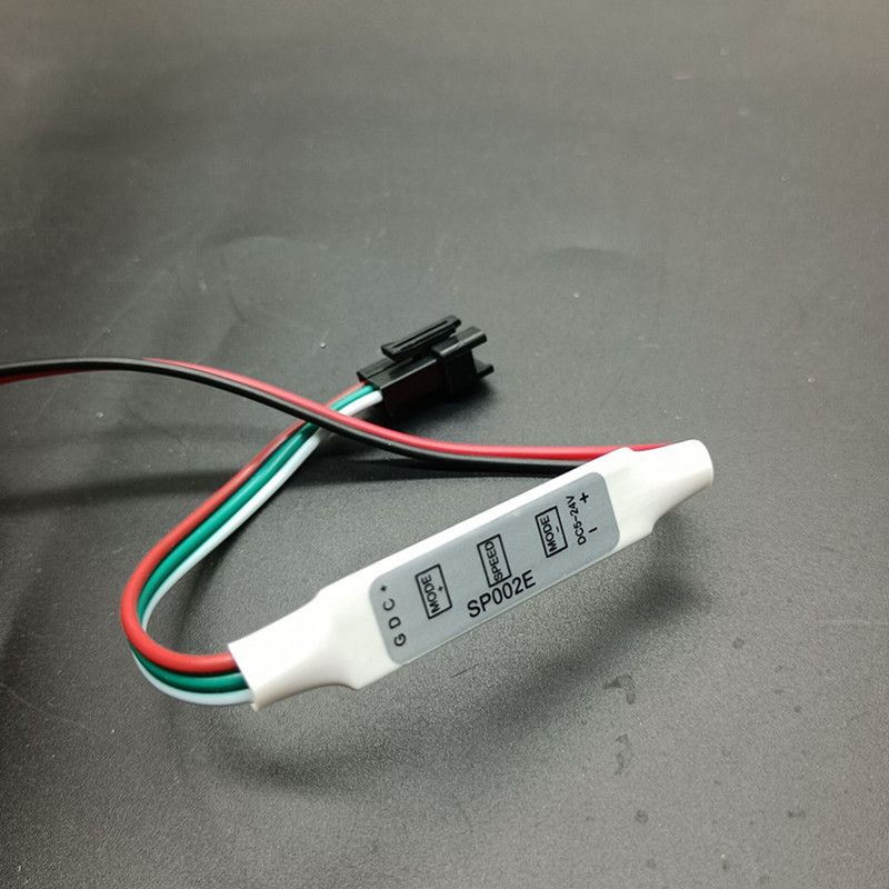 WS2812B WS2811 RGB LED juostelės valdiklis USB / 3 kontaktų pritraukiamas JST jungtis Mini 3 mygtukai Pixel Light DC5V-24V