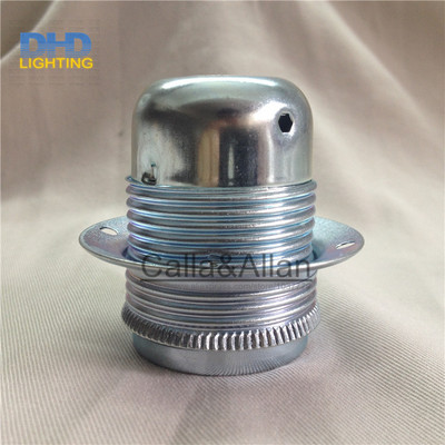 Σιδερένιο κεραμικό σιδερένιο κάλυμμα βάσης με πρίζα κεραμικής και πορσελάνης E27 βάση φωτιστικού με σκίαστρο με βάση 3 οπών