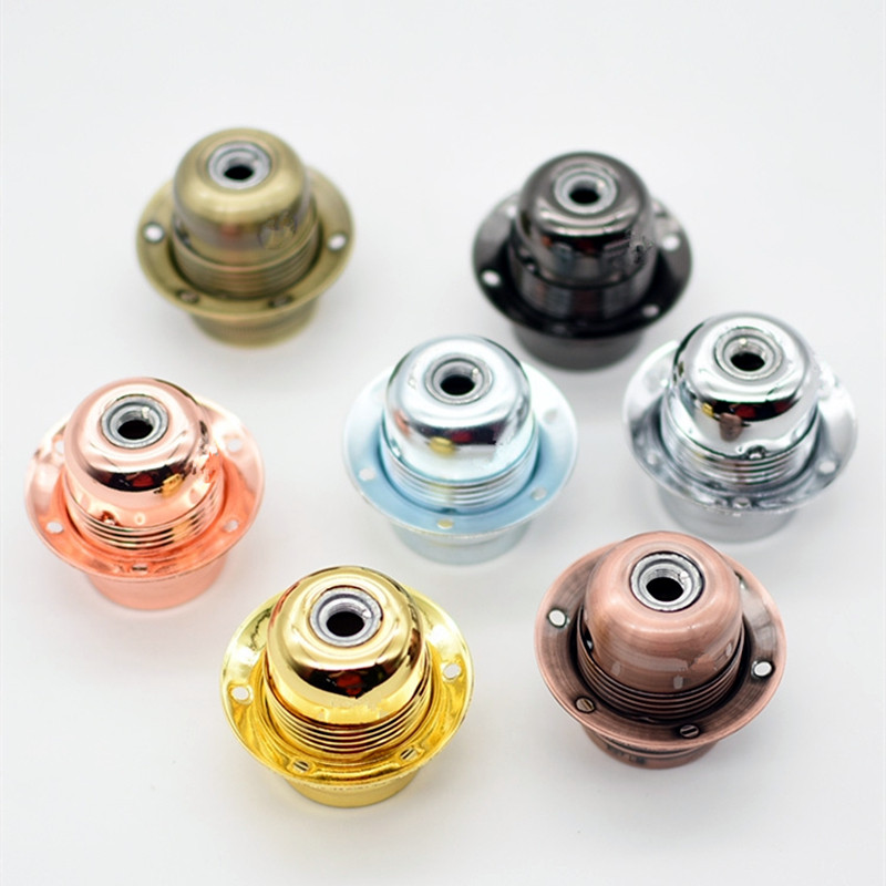 Σιδερένιο κεραμικό σιδερένιο κάλυμμα βάσης με πρίζα κεραμικής και πορσελάνης E27 βάση φωτιστικού με σκίαστρο με βάση 3 οπών