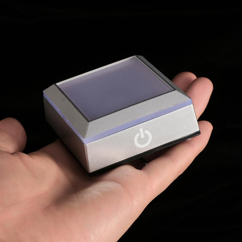 Suport pătrat cu bază de lumină LED cu comutator tactil sensibil pentru bijuterii Sticlă de artă acrilică Sculptură din sticlă de cristal Statuie de cristal 3D