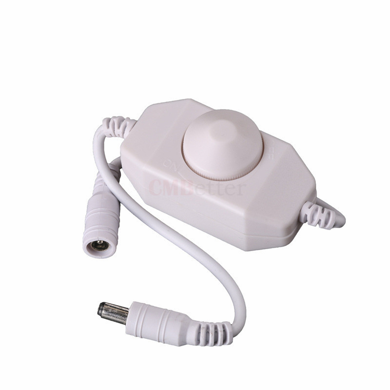 DC12-24V stmievač LED pásikov, regulátor jasu, konektor 2A 4A pre stmievanie jednofarebných LED pásikov DC12-24V