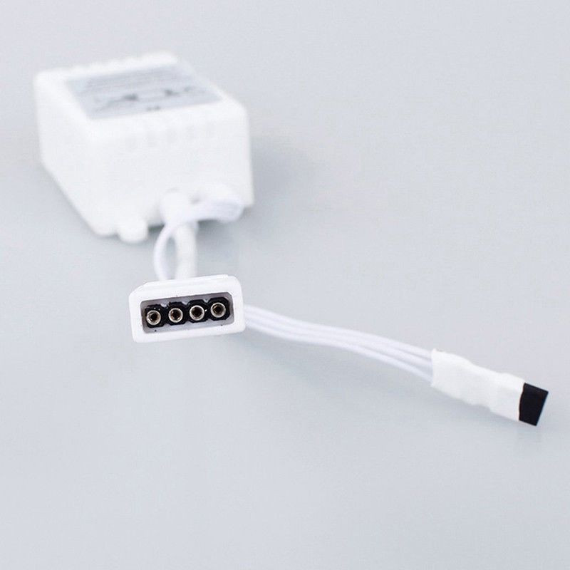 Bezdrôtový IR diaľkový ovládač DC12V s 44 tlačidlami pre 3528 5050 RGB LED pásové svetlo