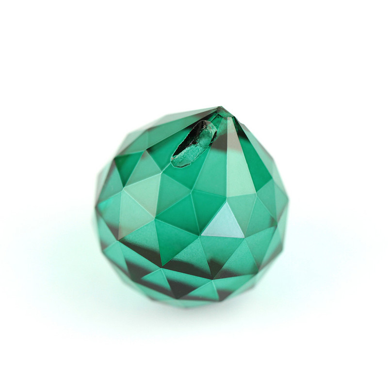 15mm-40mm tsirkoonroheline kristallist rippuvad lihvitud kuulkristallripatsid lühtrite jaoks Kuummüük Kaunid klaasist valgustusosad