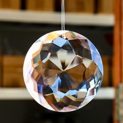 75MM Aurora Spalvingos krištolinės prizmės Sietynas Kristalai Stikliniai pakabučiai Dalys Saulės gaudyklė Vaivorykštės gaminimo mašinėlė Kabantis briaunotai blizgantis