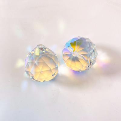 2 vnt. šviestuvų kristalų rutulys, blizgantis briaunotas stiklo pakabuko prizmės dalys Feng shui rutuliukai vaivorykštės saulės gaudyklės gaminimo reikmenys