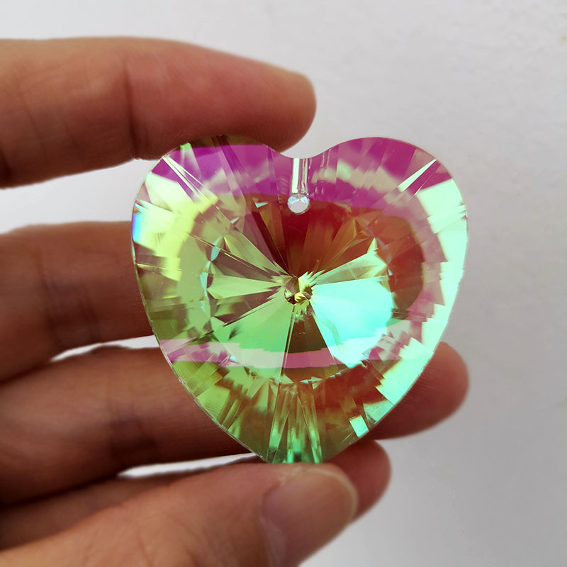 2 бр. 40 мм висулка сърце Кристал Слънцеловец Полилей Призма Мъниста Аксесоари за лампа Rainbow Maker Начало Сватбен декор Фигурка