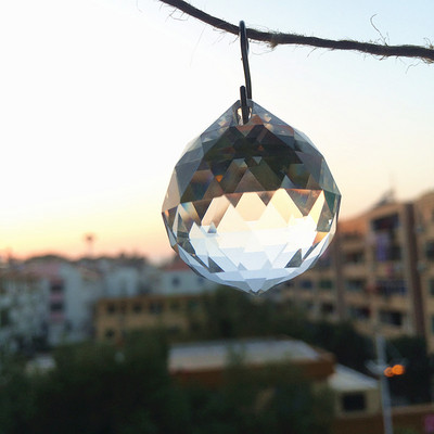 K9 krištolo liustra pakabukai (nemokamas žiedas) daugiaspalvis supjaustytas ir briaunuotas stiklas 30 mm krištolinio stiklo feng shui rutulys Kalėdų eglutei