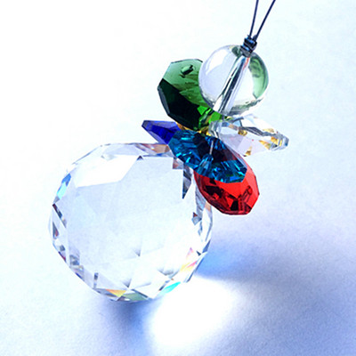 Puikūs krištoliniai saulės gaudyklės stikliniai aštuonkampiai karoliukai su sietyno rutuliu, skirti apšviesti Kalėdų eglutės kabantį vestuvių dekorą