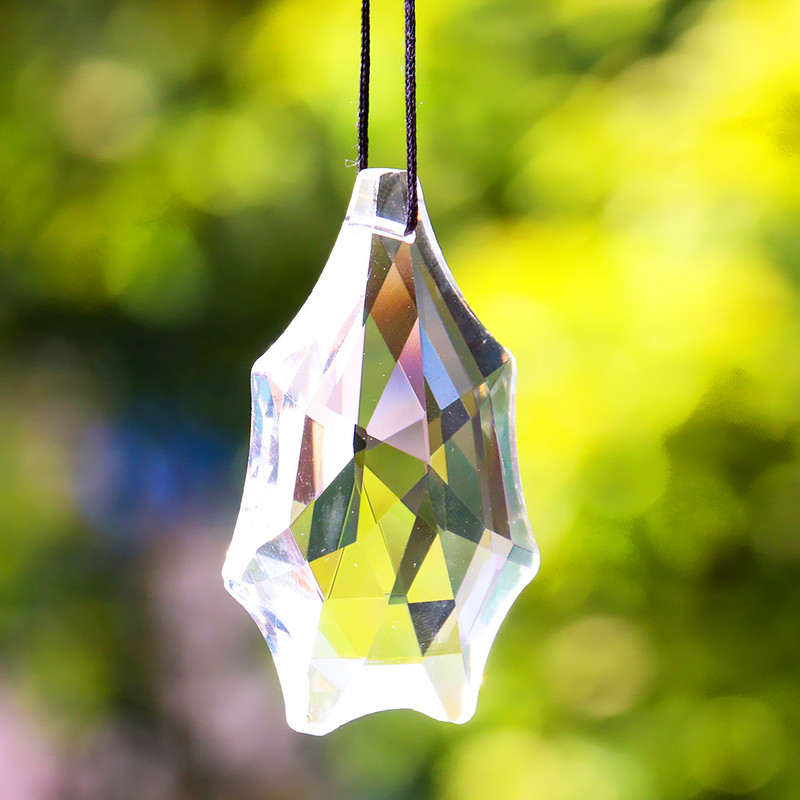 Skaidrus voratinklis netaisyklingos formos krištolinio briaunoto prizminio šviestuvo komponentas saulės gaudyklė „pasidaryk pats“ lubų namų dekoro apšvietimo priedas
