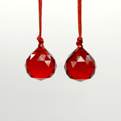 Топки от кристален полилей K9 с най-високо качество (безплатни пръстени) Многоцветно машинно изрязано и фасетирано стъкло 20 mm Фън Шуй сфери Направи си сам Ловец на слънце