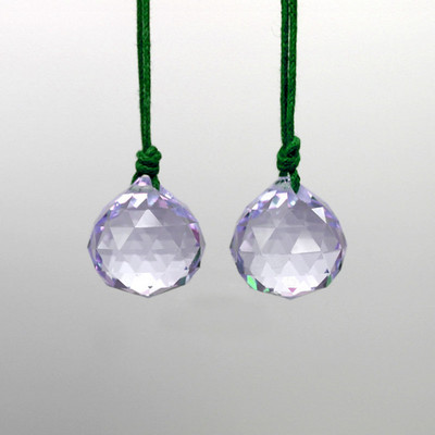 Топки от кристален полилей K9 с най-високо качество (безплатни пръстени) Многоцветно машинно изрязано и фасетирано стъкло 20 mm Фън Шуй сфери Направи си сам Ловец на слънце