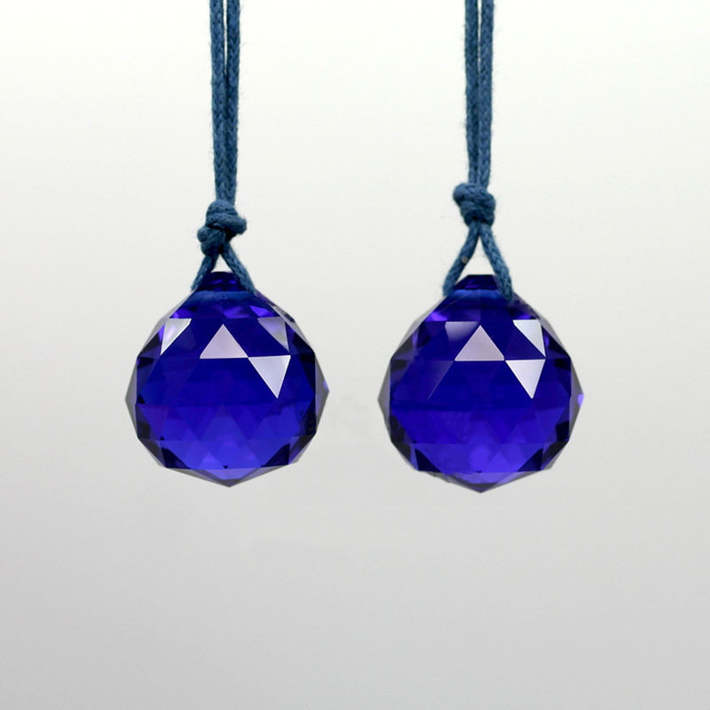 Топки от кристален полилей K9 с най-високо качество (безплатни пръстени) Многоцветно машинно изрязано и фасетирано стъкло 20 mm Фън Шуй сфери Направи си сам Ловец на слънце