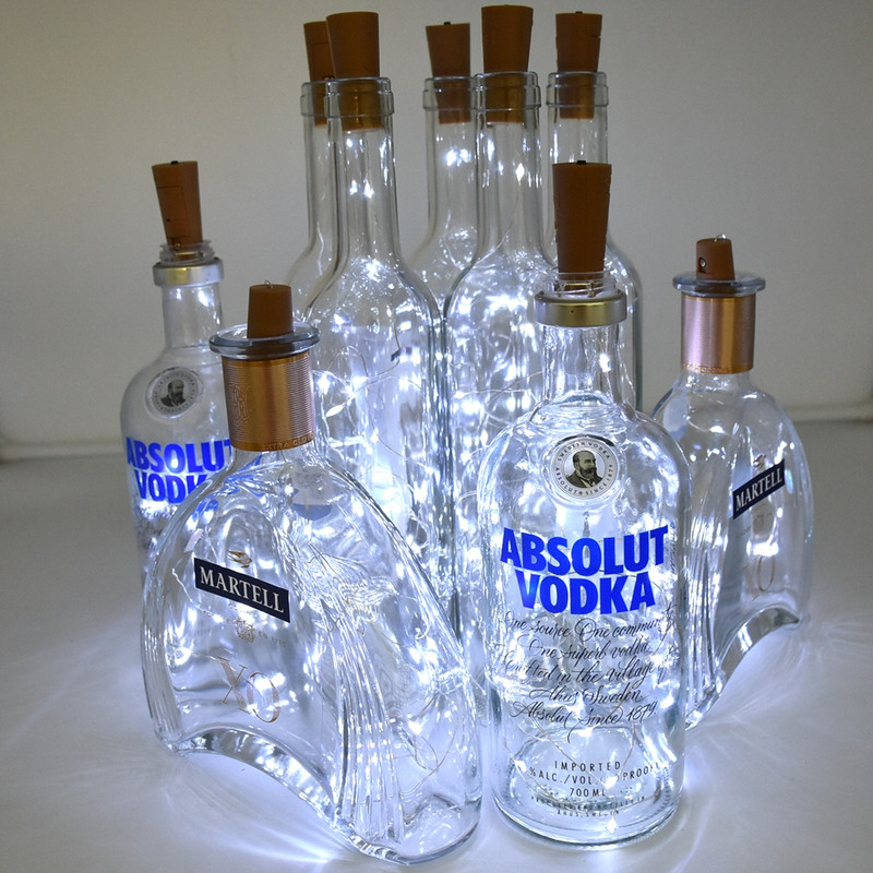 10 komplektų baterijų, įtrauktų vyno butelio kamštinių lempučių virvelė