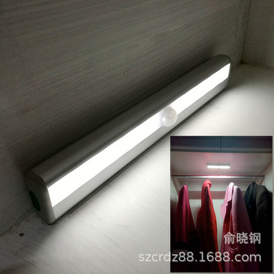 6/10 LED passiivne infrapuna LED liikumisanduriga valguskapp riidekapp voodivalgusti LED kapp alla valguskapp trepi köök