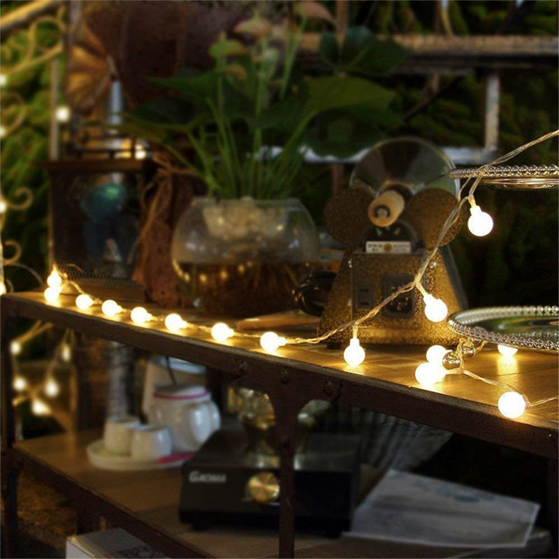 1.5M 3M 6M LED kristalna kugla Girlanda String Lights Bljeskalica Unutarnja blagdanska svjetiljka 10/20/40 LED Fairy Lights Rad na baterije/USB