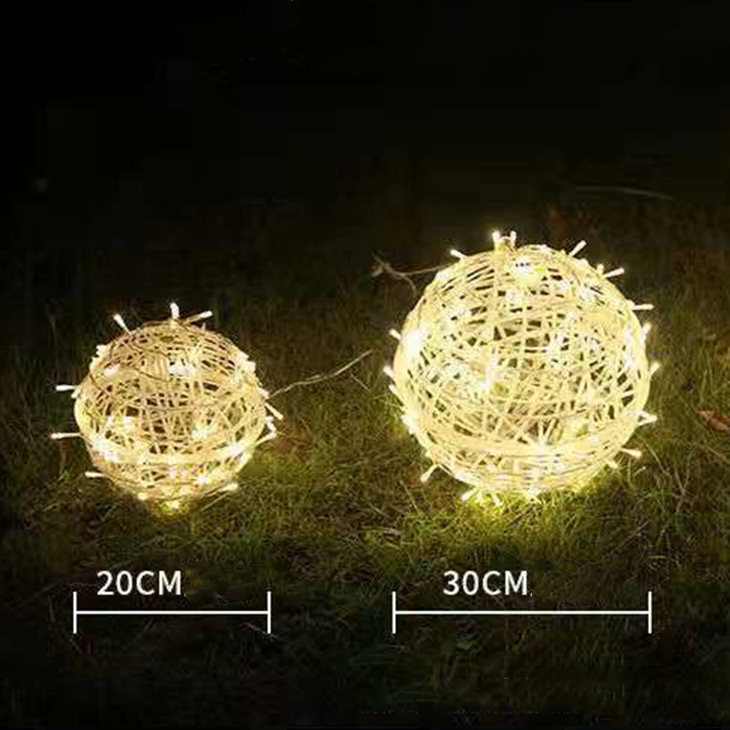 Jõulud Dia 20CM 30CM Suur Maakera Rattan Ball String Light Globe Ball Fairy Garland Light puupühade jõulukaunistuseks
