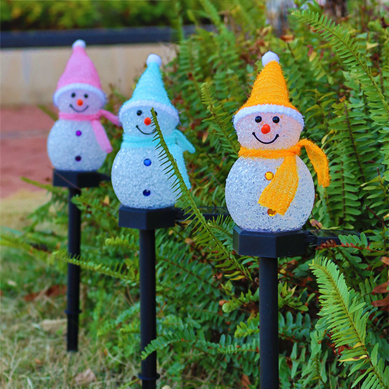 Napelemes kültéri lámpák Koszorú Hóember Solar Light Vízálló pázsitlámpák Ünnepi újévi karácsonyi díszek otthonra Noel 2022