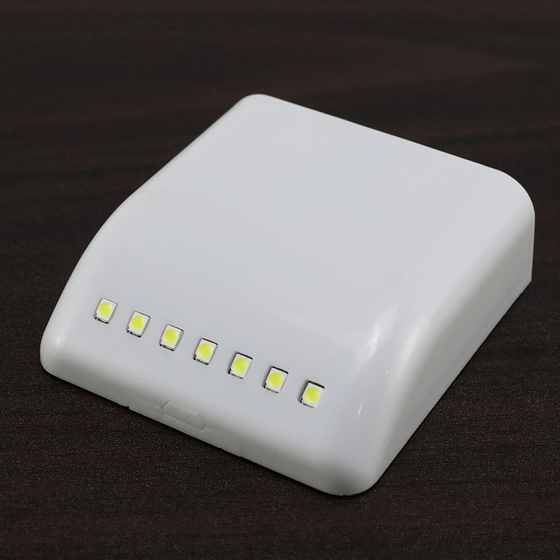 Vidinio vyrio LED jutiklio šviesos spintelės vyrių apšvietimas virtuvės miegamojo spintos stalčių spintelė SCVD889