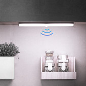 LED rasvjeta ispod ormarića s kabelom za punjenje, senzorom pokreta, svjetiljka za ormar, baterija visokog kapaciteta, magnetska ultratanka za kućni ured