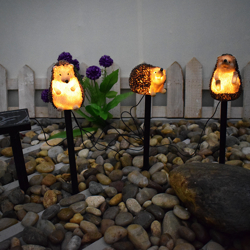 Päikese aiavalgusti vaigu simulatsioon Hedgehog Stake õues veekindel LED-lamp päikeseenergia aiavalgusti veekindel loomade kodu