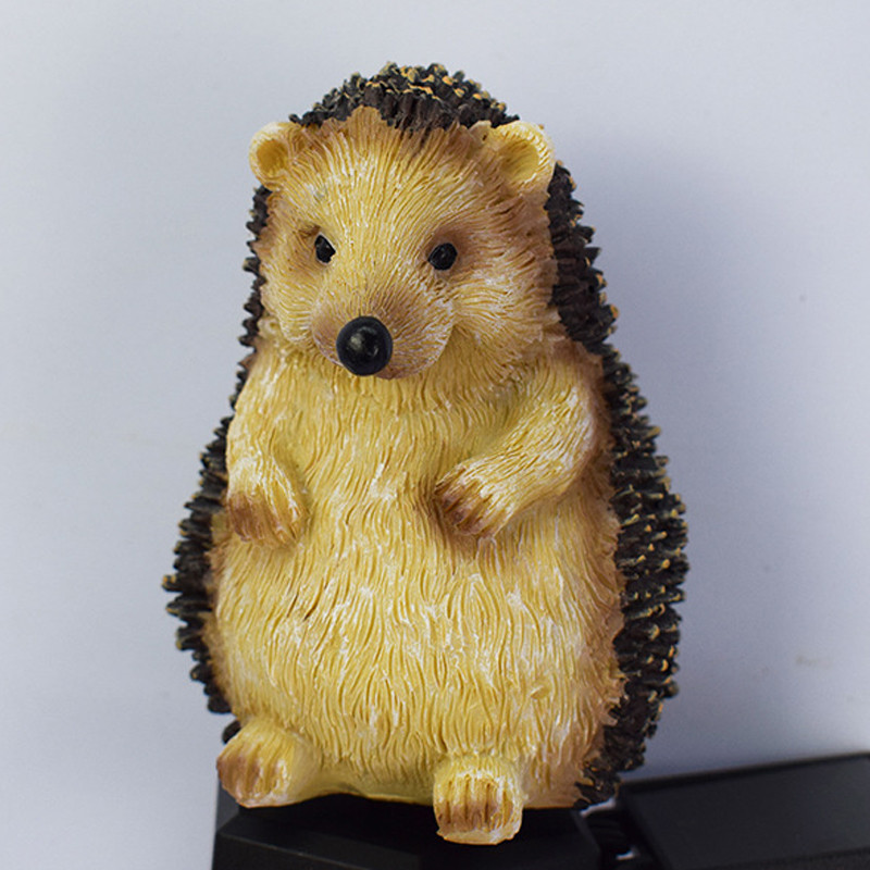 Päikese aiavalgusti vaigu simulatsioon Hedgehog Stake õues veekindel LED-lamp päikeseenergia aiavalgusti veekindel loomade kodu