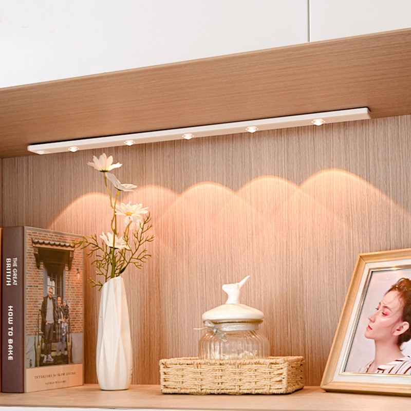 Éjszakai fény LED lámpa szekrény alatt Fény mozgásérzékelő szekrény lámpaszekrény USB újratölthető lámpa konyhai LED világítás