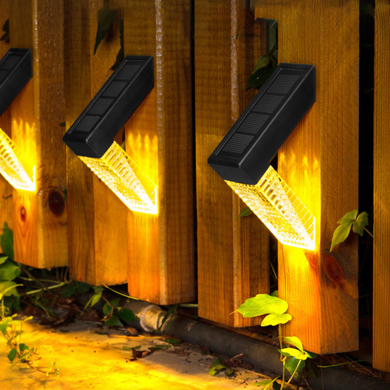 2PCS Solarna palubna svjetla Vanjska solarna LED svjetla Vodootporna svjetla za ogradu 2 načina osvjetljenja Pejzažno svjetlo za uređenje vrtne ograde