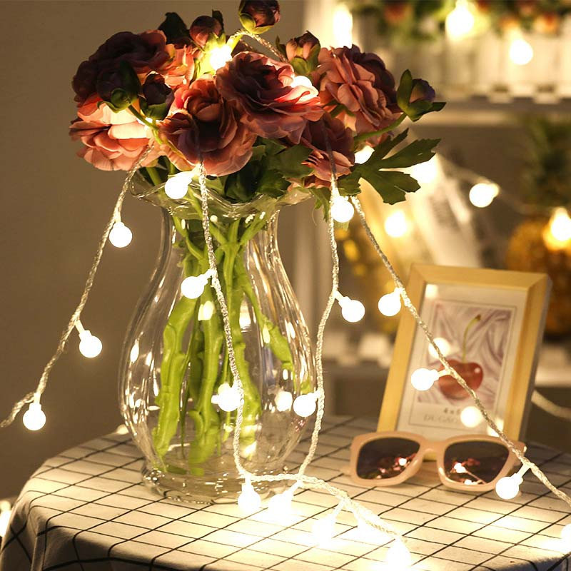 5 M 10 M bumbiņu LED stīgu gaismas Ziemassvētku balles gaismas āra vītnes spuldzes ķēdes gaismas Dārza pasaku gaismas kāzu ballīšu dekors