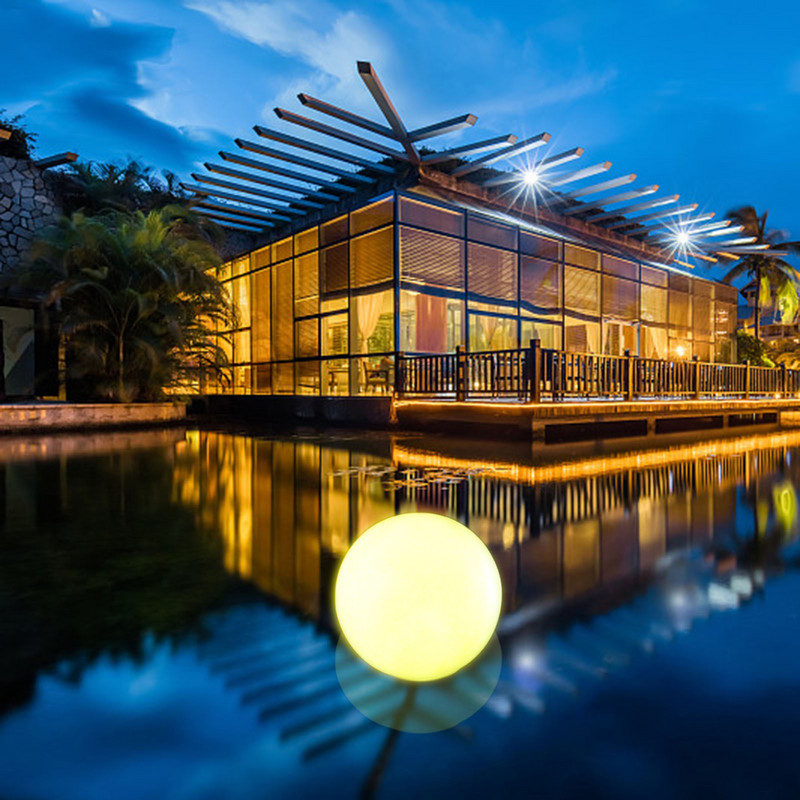 1 vnt baseine plaukiojanti šviesa, keičianti spalvą LED baseino rutulinių lempučių vonios žaislas, skirtas lauko sodininkystei maudytis sodo vakarėliui meno dekoravimui