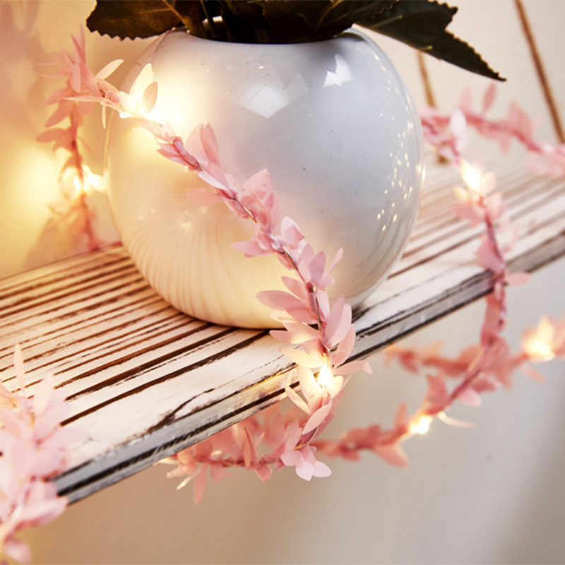 2M/3M/5M/10M stīgu gaiši zaļu lapu vītnes pasaku gaismas LED elastīgas vara mākslīgās lapu vīnogulāju gaismas Ziemassvētku kāzām