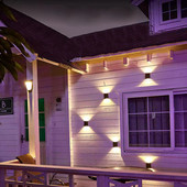 Intelligens napelemes vízálló LED kültéri fényű kerti dekor lámpák erkélyhez, udvarhoz Utcai fali lámpa kerti kültéri napelemes lámpa