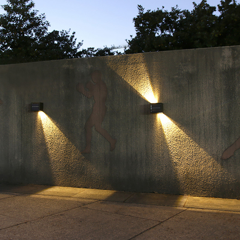 LED saules sienas lampa ar regulējamu staru leņķi litija akumulators 3,7V 1200mA IP65 ūdensizturīgas āra lampas ar 3 gadu garantiju