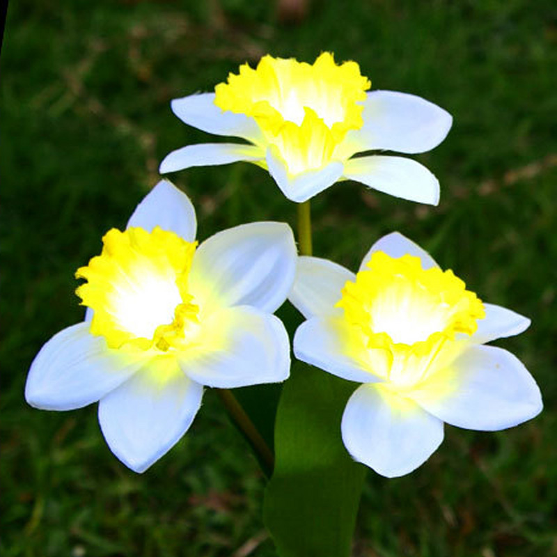 2gab. Ziedu zāliena dekoratīvās gaismas Izturīgs saules ainavu apgaismojums Vienkārša uzstādīšana Simulēts iebūvēts akumulators mājas dārzam