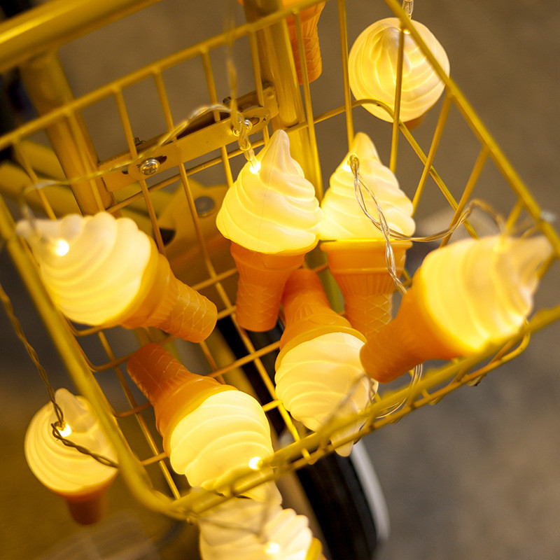 DIY gurmee modelleerimine valgusnöörid ruumi kaunistamine jäätis friikartulid võileivad valgusnöörid sünnipäevapeo restorani kaunistused