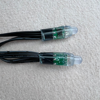 50 gab./komplektā lodes tipa DC5V adresējams 12mm WS2811 RGB LED viedais pikseļu mezgls; viss BLACK 18AWG vads, IP68