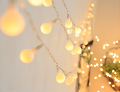 Lumini LED colorate în formă de minge șir de lumini pentru interior, pentru petrecere, pentru dormitor, pentru decorarea casei, cu baterie rezistentă la apă, iluminat alimentat cu USB