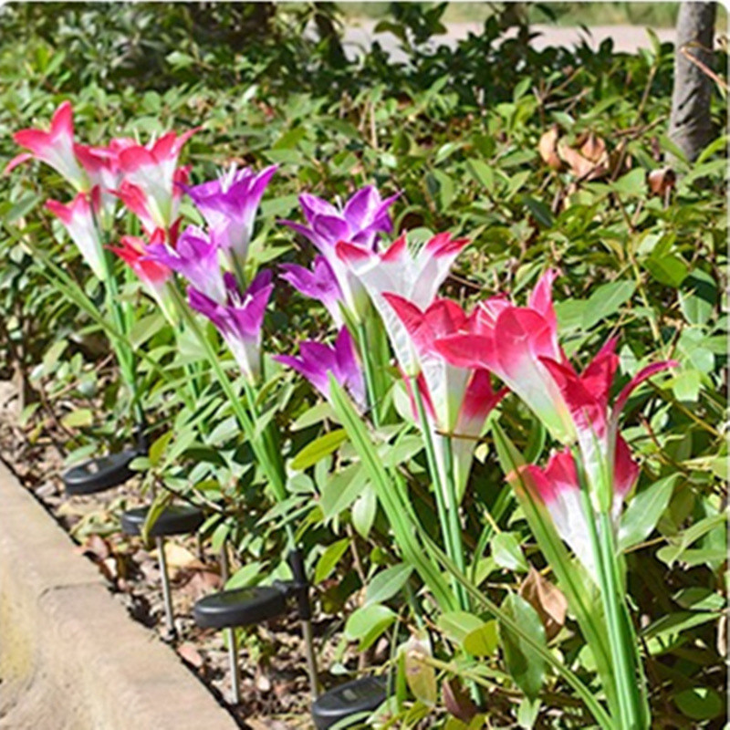 Āra saules dārza gaisma Ūdensnecaurlaidīga LED baltas gaismas zāliena gaismas 3 Liliju pasaku gaismas Ziemassvētku rotājuma dārza gaismas