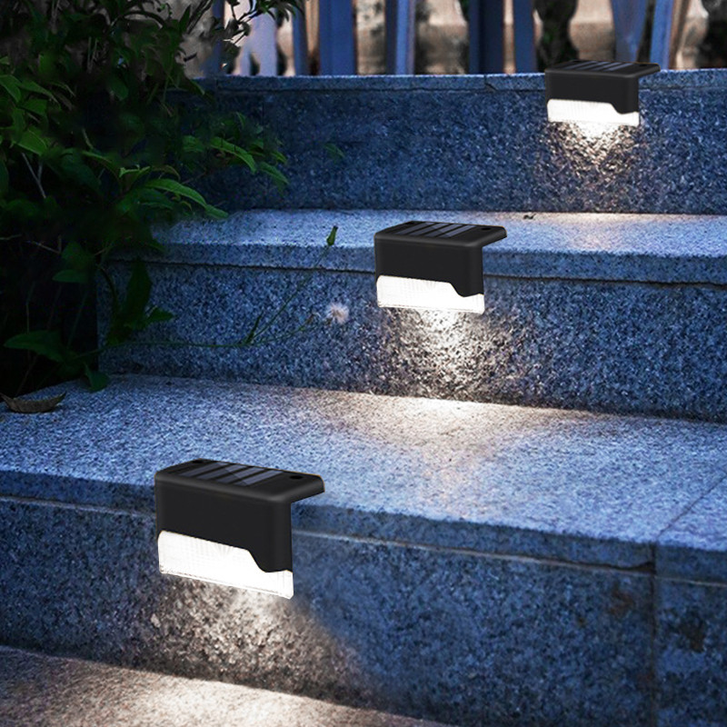 4 gabali Saules gaismas āra ūdensnecaurlaidīga saules lampa dārza dekorēšanai Gaismas vadības sensors Verandas apgaismojums lampu kāpnēm