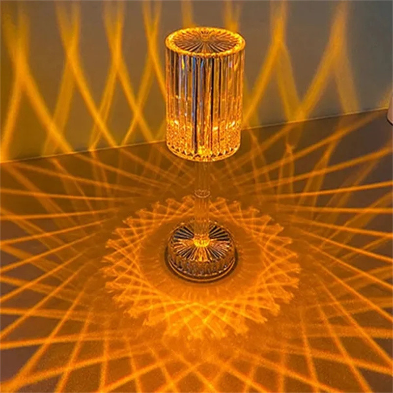 Gatsby Diamond Crystal Laualamp Võrk Punane Voodipealne Romantiline Atmosfäärilamp Kaasaegne minimalistlik Creative Line Akrüül laualamp