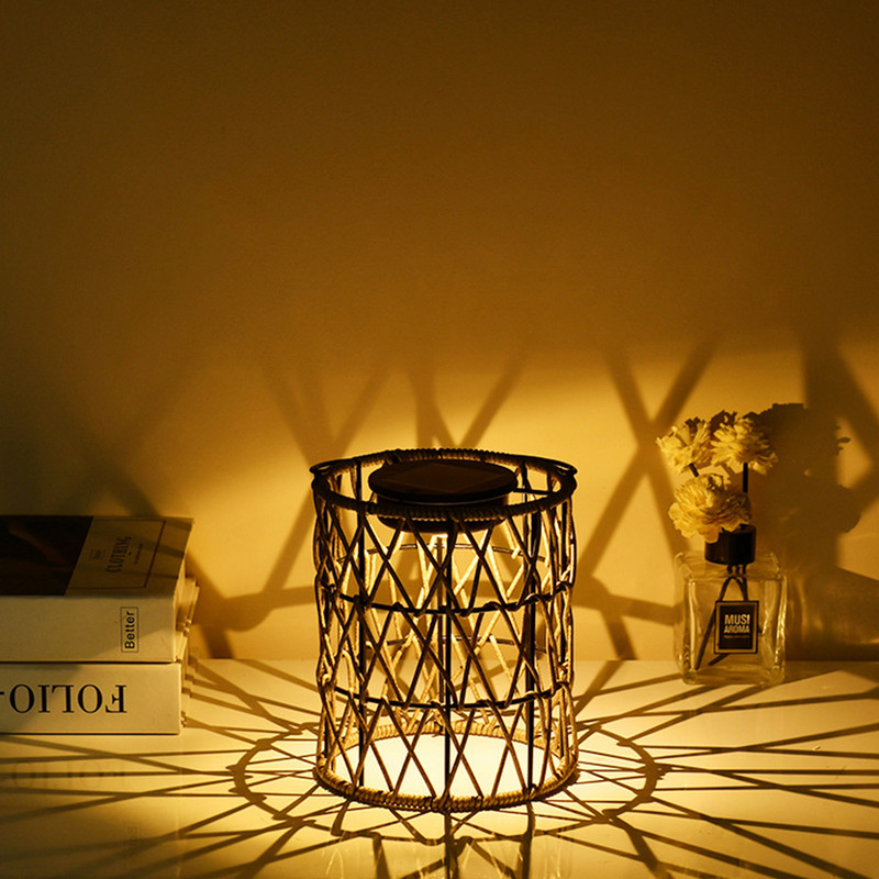 Päikeseenergia aia ripplamp 600 mAh imitatsiooniga rotangist õuepuu rippvalgusti valgustite kaunistused siseõue elutoa sisekujundus