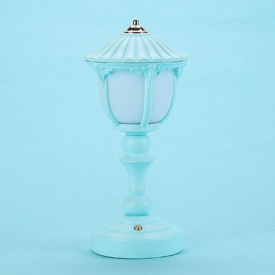 Usb újratölthető állvány Világos éjjeliszekrény hálószoba dekoratív világos, skandináv stílusú asztali lámpa Asztali lámpa nagykereskedés Hot Led lámpa Új