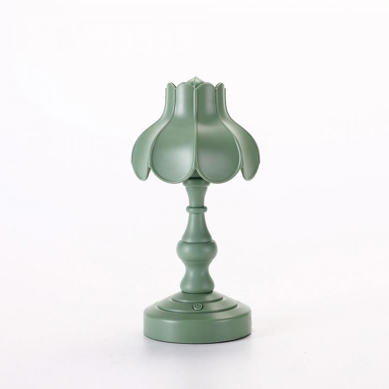 Usb újratölthető állvány Világos éjjeliszekrény hálószoba dekoratív világos, skandináv stílusú asztali lámpa Asztali lámpa nagykereskedés Hot Led lámpa Új